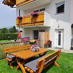 Alp-in Apartamento *
